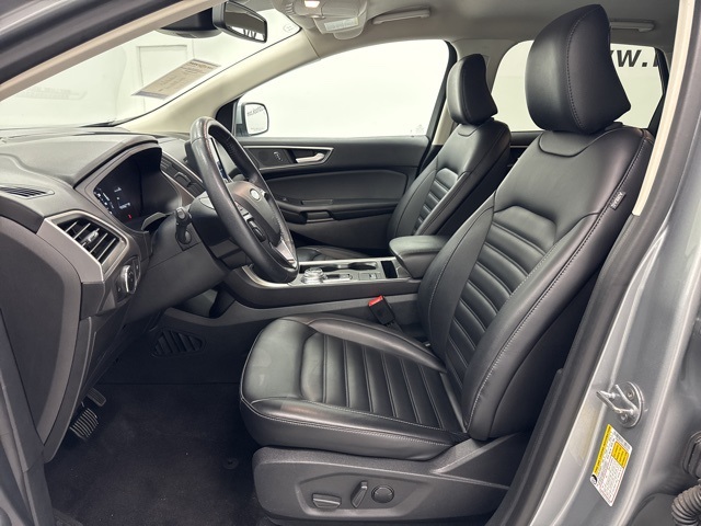 used 2024 Ford Edge car, priced at $24,369