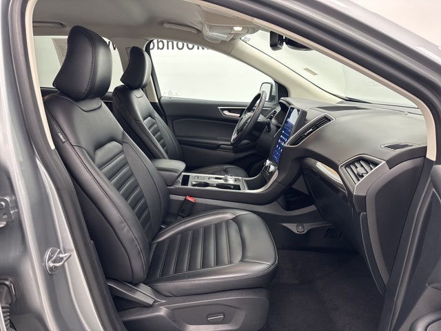 used 2024 Ford Edge car, priced at $24,369