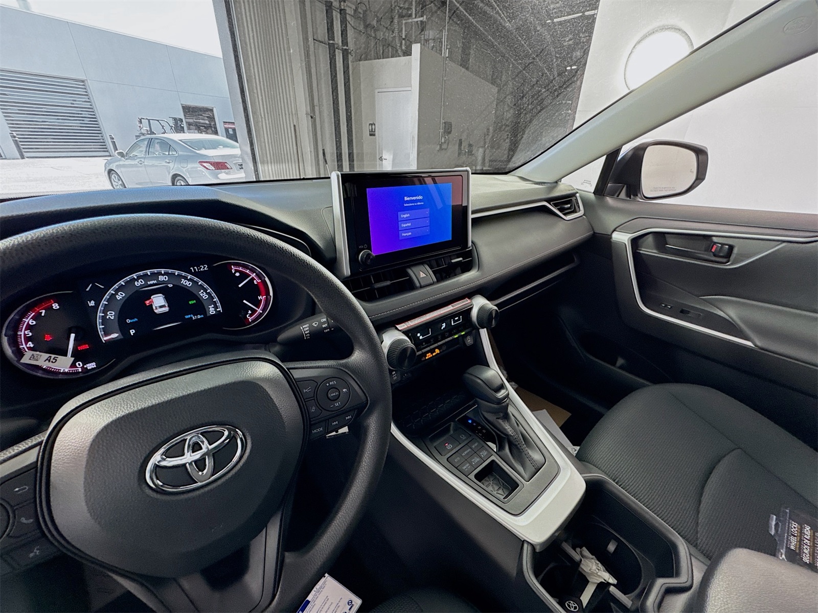 2025 Toyota RAV4 LE photo 9