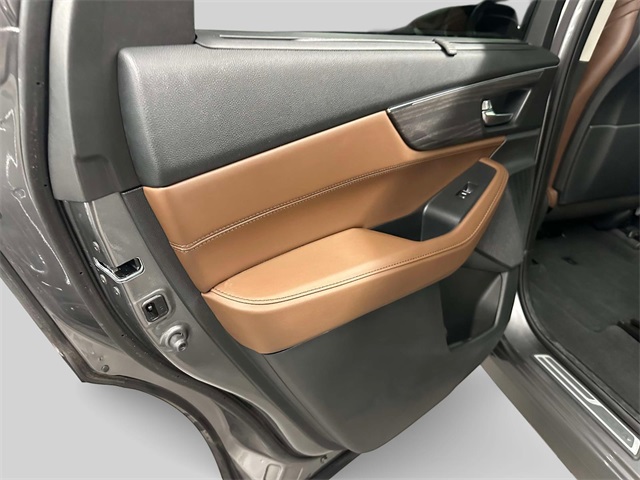 used 2023 Acura MDX car, priced at $45,228