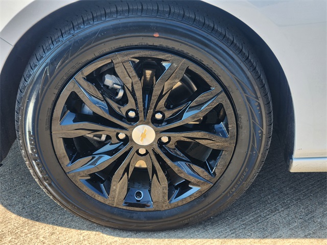 2024 Chevrolet Malibu 1LT photo 8