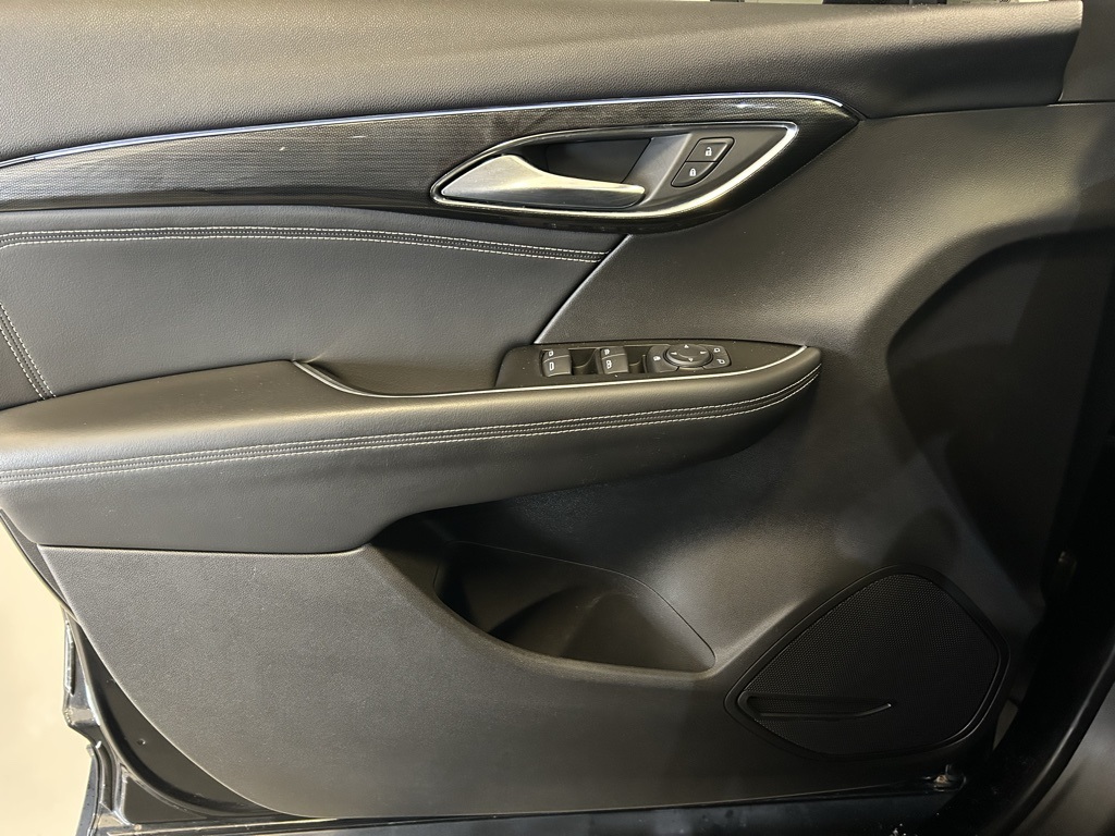 used 2022 Buick Envision car, priced at $23,399