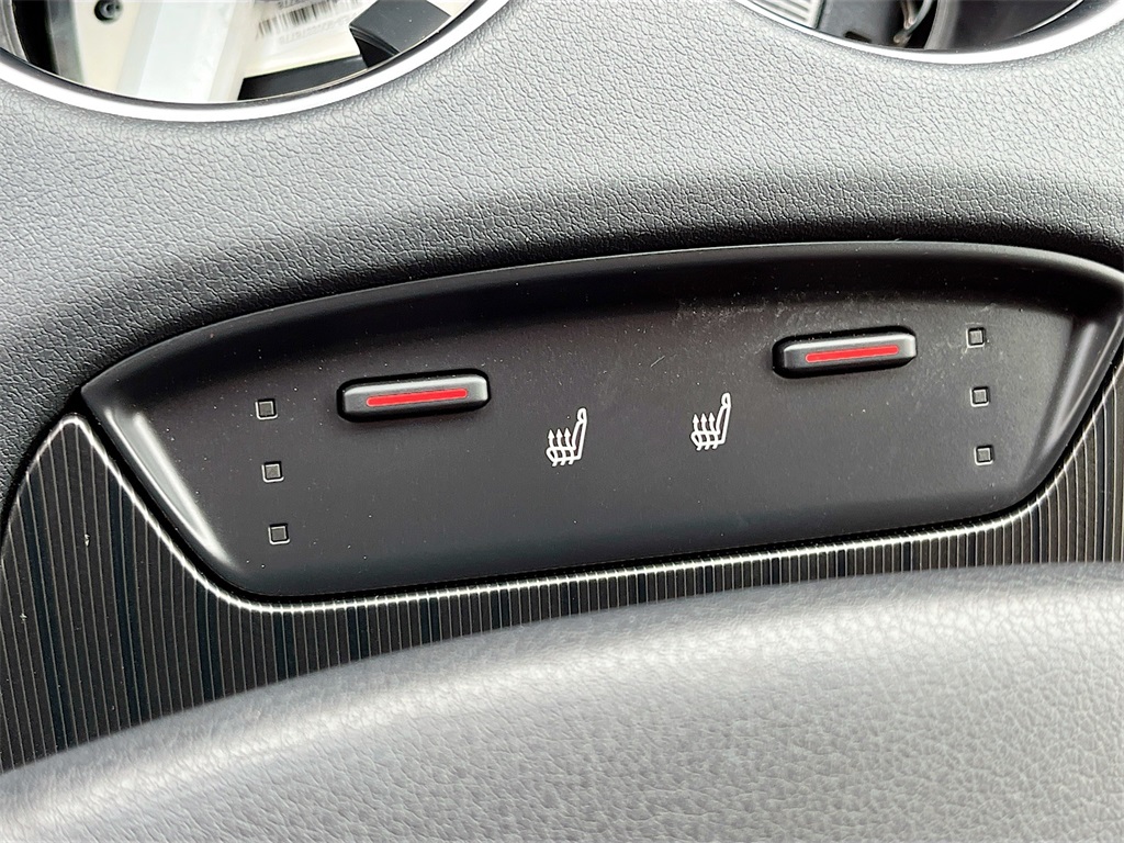 2024 Toyota Venza XLE photo 20