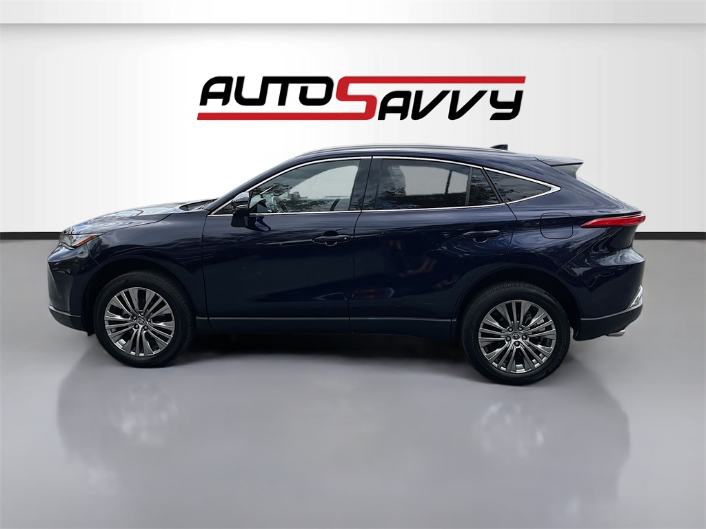 2024 Toyota Venza XLE photo 4