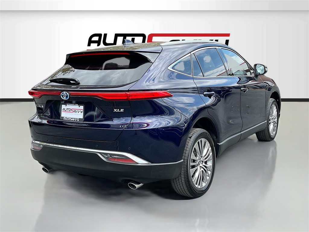 2024 Toyota Venza XLE photo 7