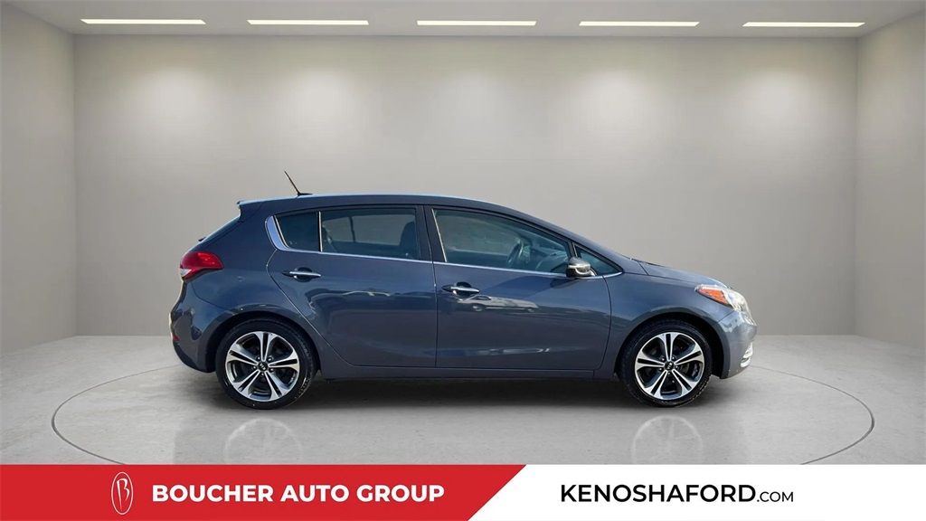 2016 Kia Forte EX photo 4