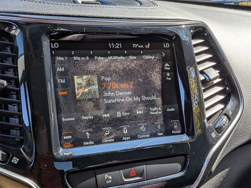 2019 Jeep Cherokee Limited photo 16