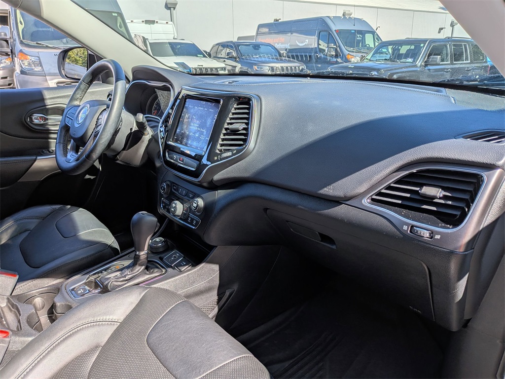 2019 Jeep Cherokee Limited photo 24