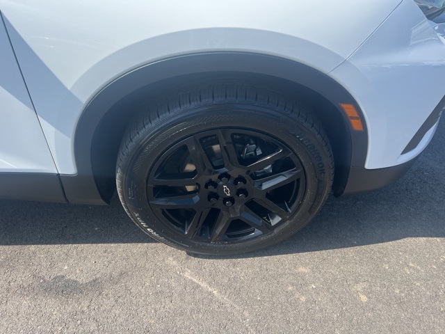 2021 Summit White Chevrolet Blazer LT FWD SUV