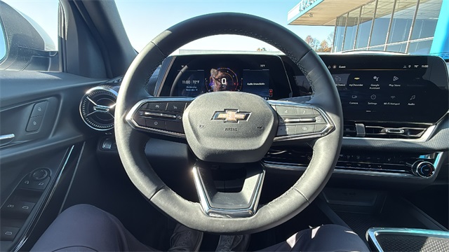 new 2026 Chevrolet Equinox car, priced at $30,820