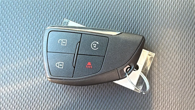 new 2026 Chevrolet Equinox car, priced at $30,820