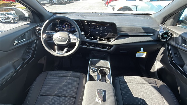 new 2026 Chevrolet Equinox car, priced at $30,820