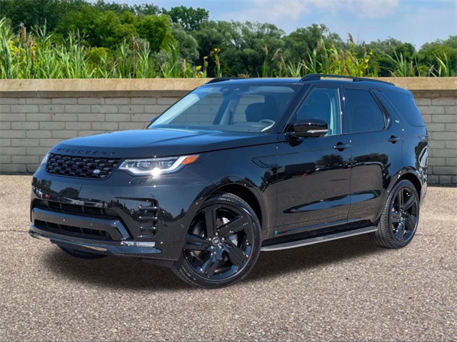 2025 Land Rover Discovery P300 Dynamic SE
