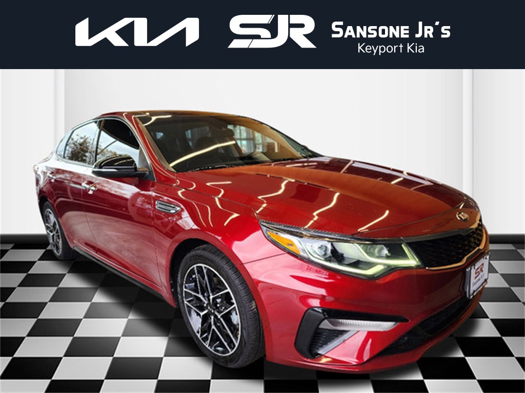 2020 Kia Optima SE's photo
