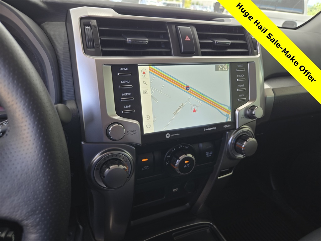 2024 Toyota 4Runner SR5 Premium photo 17