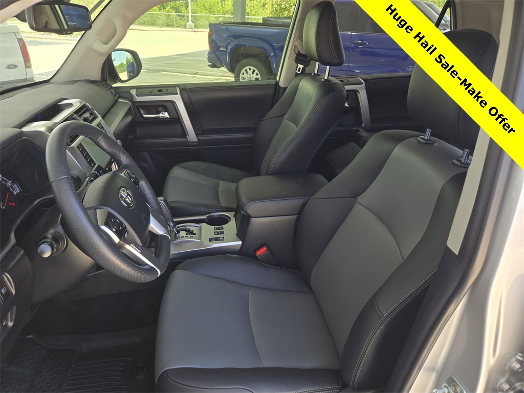 2024 Toyota 4Runner SR5 Premium photo 26