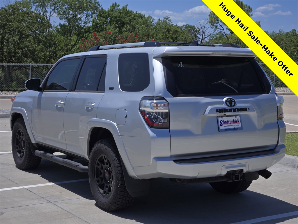 2024 Toyota 4Runner SR5 Premium photo 5