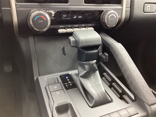 2025 Toyota Tacoma SR XtraCab photo 20