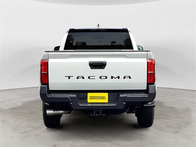 2025 Toyota Tacoma SR XtraCab photo 4