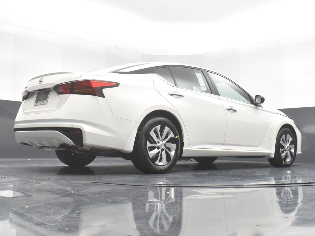 2025 Nissan Altima 2.5 S photo 24