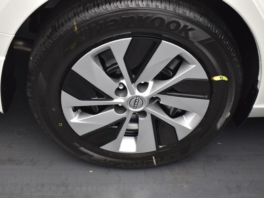 2025 Nissan Altima 2.5 S photo 5