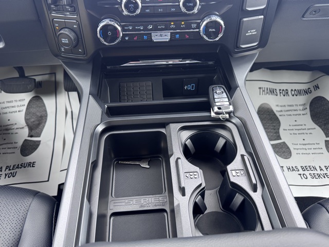 2026 Ford F-350 Super Duty Lariat