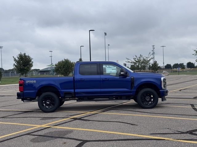 2026 Ford F-350 Super Duty Lariat