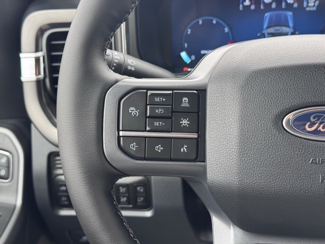 2026 Ford F-350 Super Duty Lariat