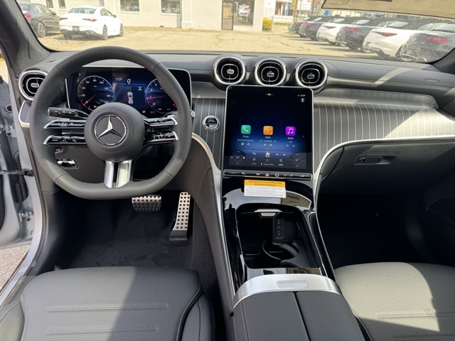 2025 Mercedes Benz GLC 300 4MATIC photo 13