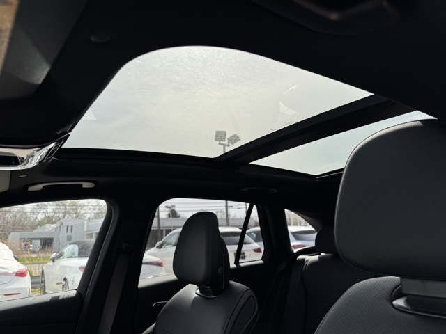 2025 Mercedes Benz GLC 300 4MATIC photo 20