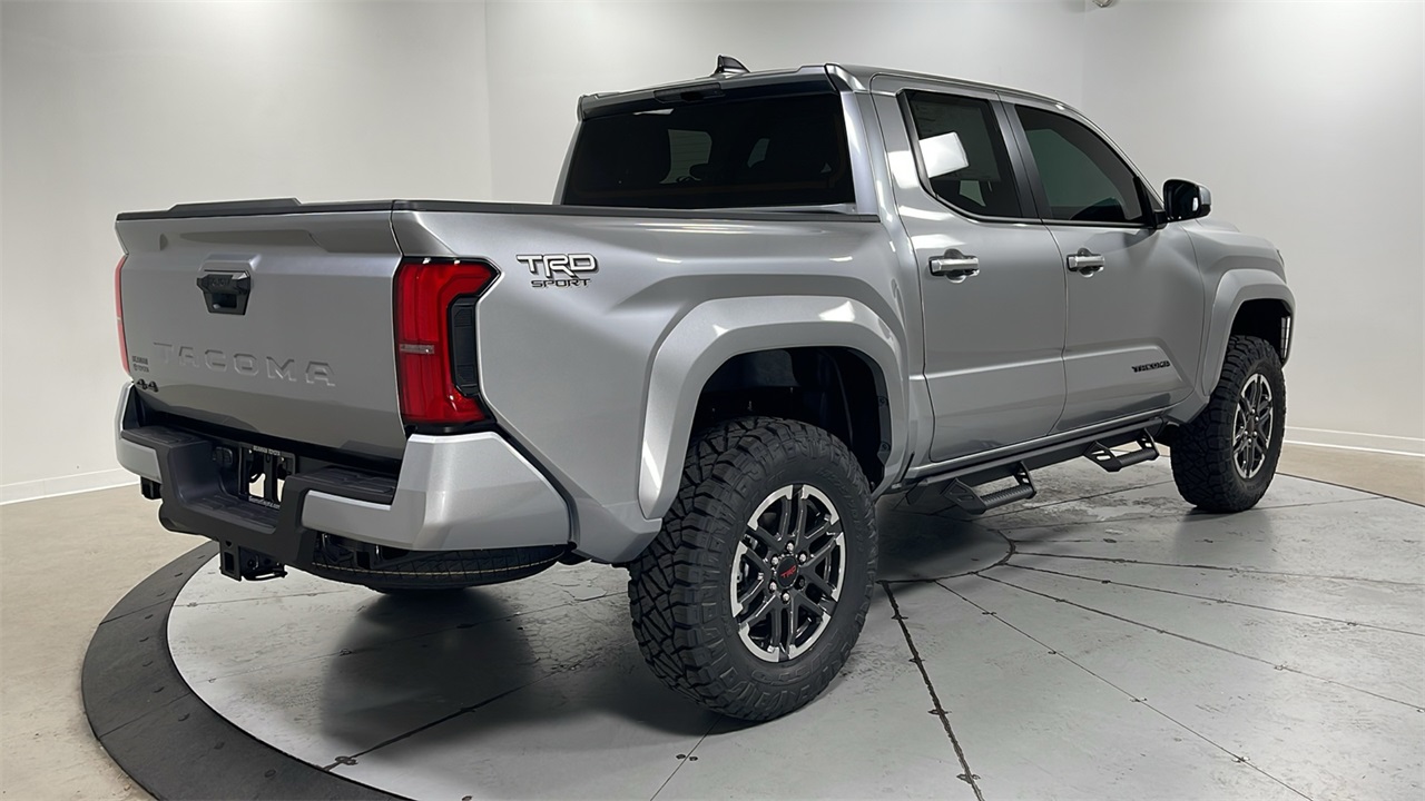 2025 Toyota Tacoma TRD Sport Double Cab photo 4