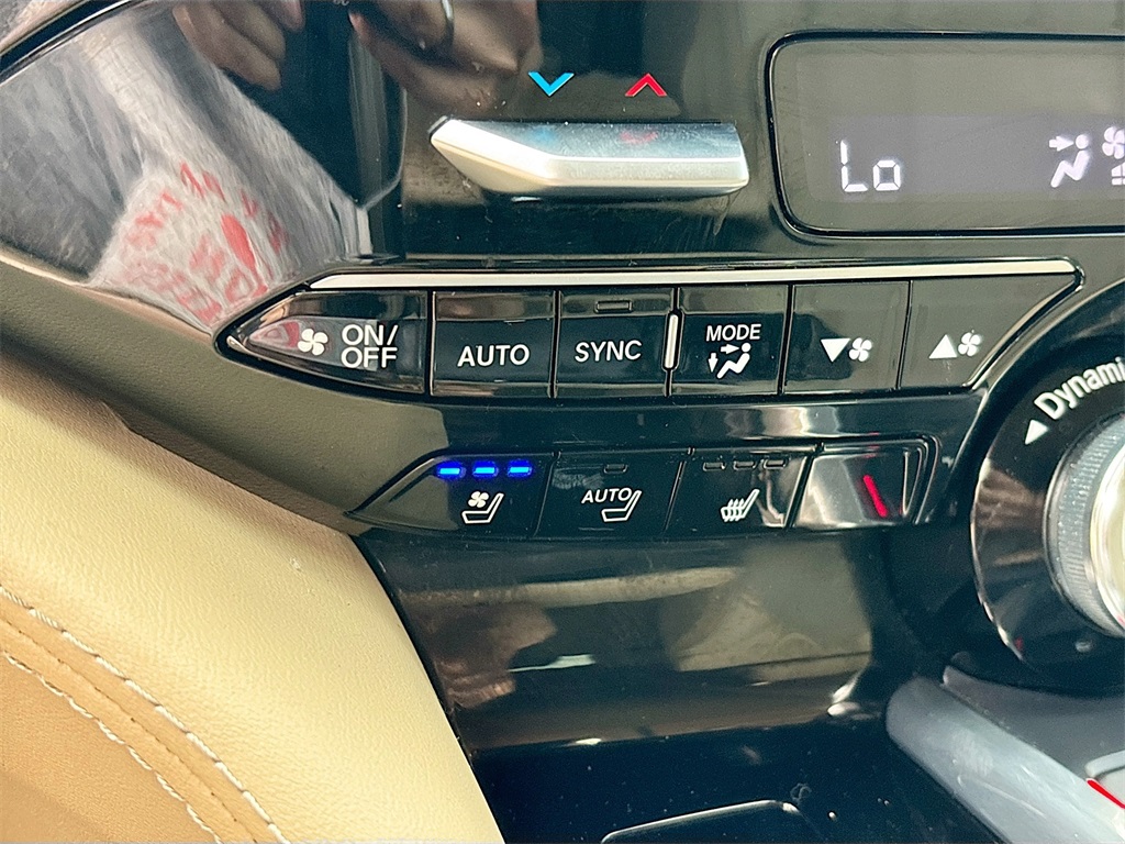 2023 Acura MDX SH-AWD Advance photo 21