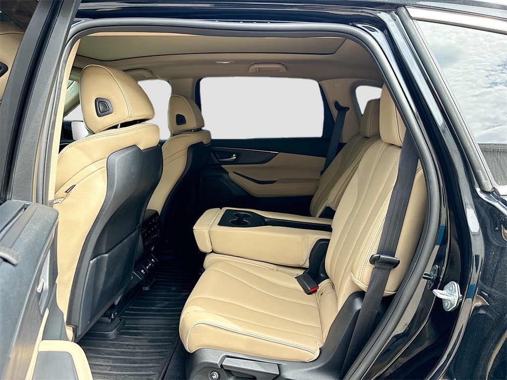 2023 Acura MDX SH-AWD Advance photo 26