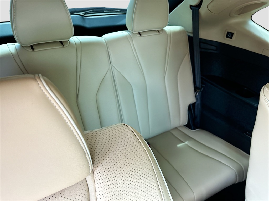 2023 Acura MDX SH-AWD Advance photo 29