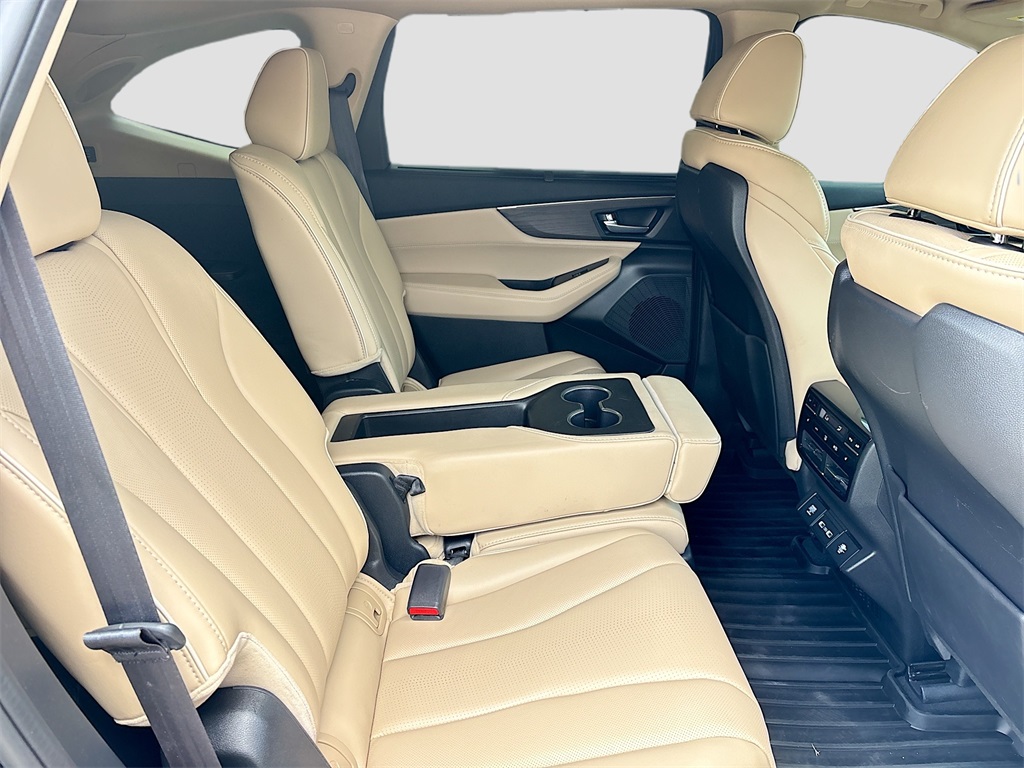 2023 Acura MDX SH-AWD Advance photo 30