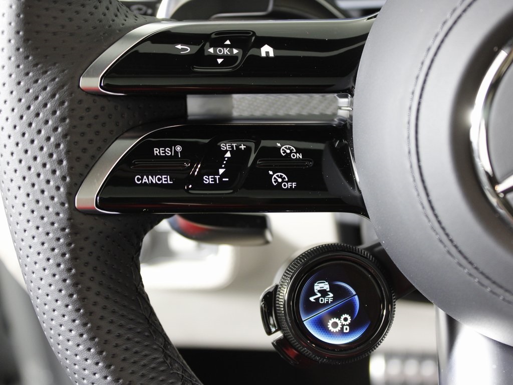 new 2026 Mercedes-Benz GLE car, priced at $103,720