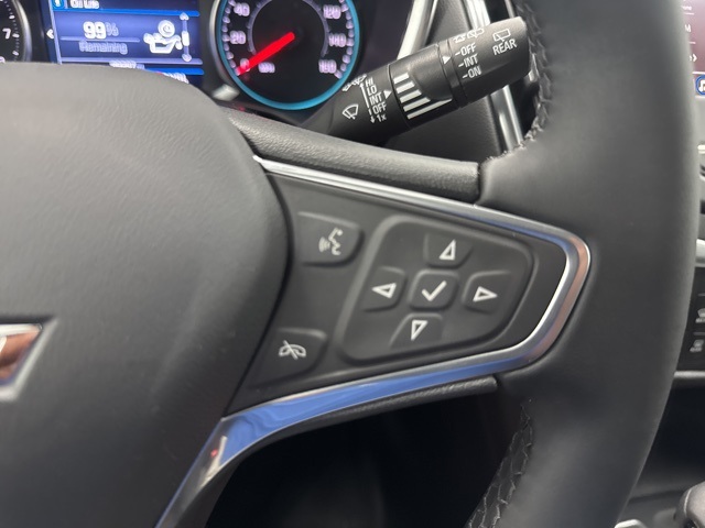 used 2023 Chevrolet Equinox car, priced at $21,998