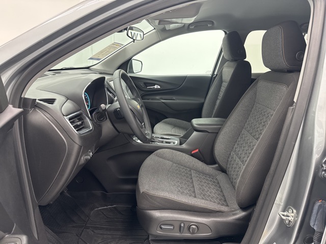 used 2023 Chevrolet Equinox car, priced at $21,998