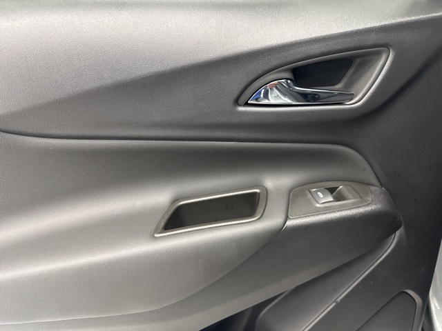 used 2023 Chevrolet Equinox car, priced at $21,998