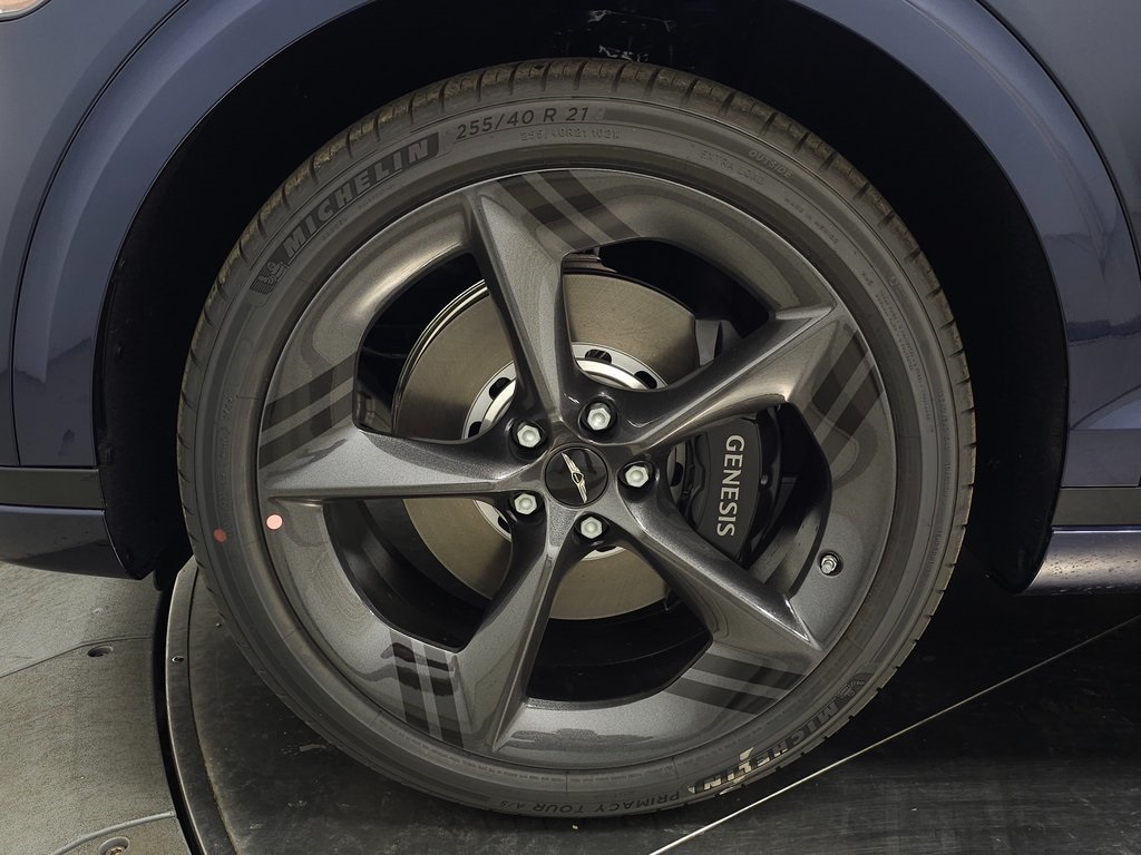 2026 Genesis GV70 2.5T Sport Prestige photo 4