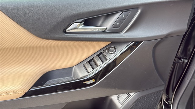 new 2026 Chevrolet Equinox car, priced at $37,095