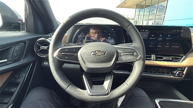 new 2026 Chevrolet Equinox car, priced at $37,095