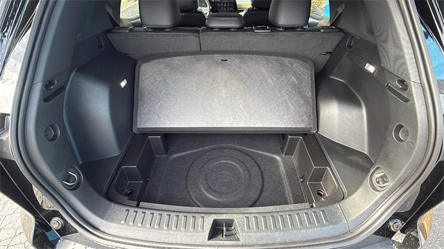 new 2026 Chevrolet Equinox car, priced at $37,095