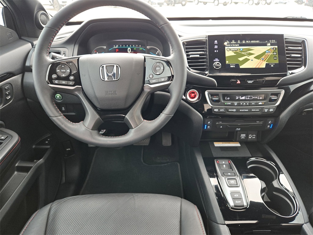 2022 Honda Pilot Black Edition photo 11