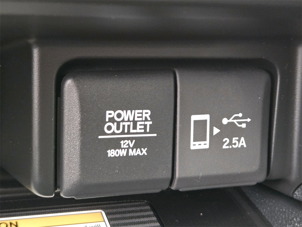 2022 Honda Pilot Black Edition photo 18