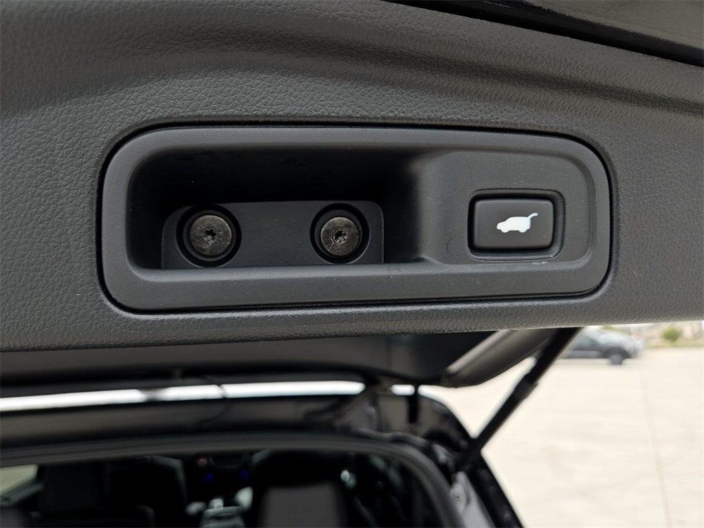 2022 Honda Pilot Black Edition photo 31
