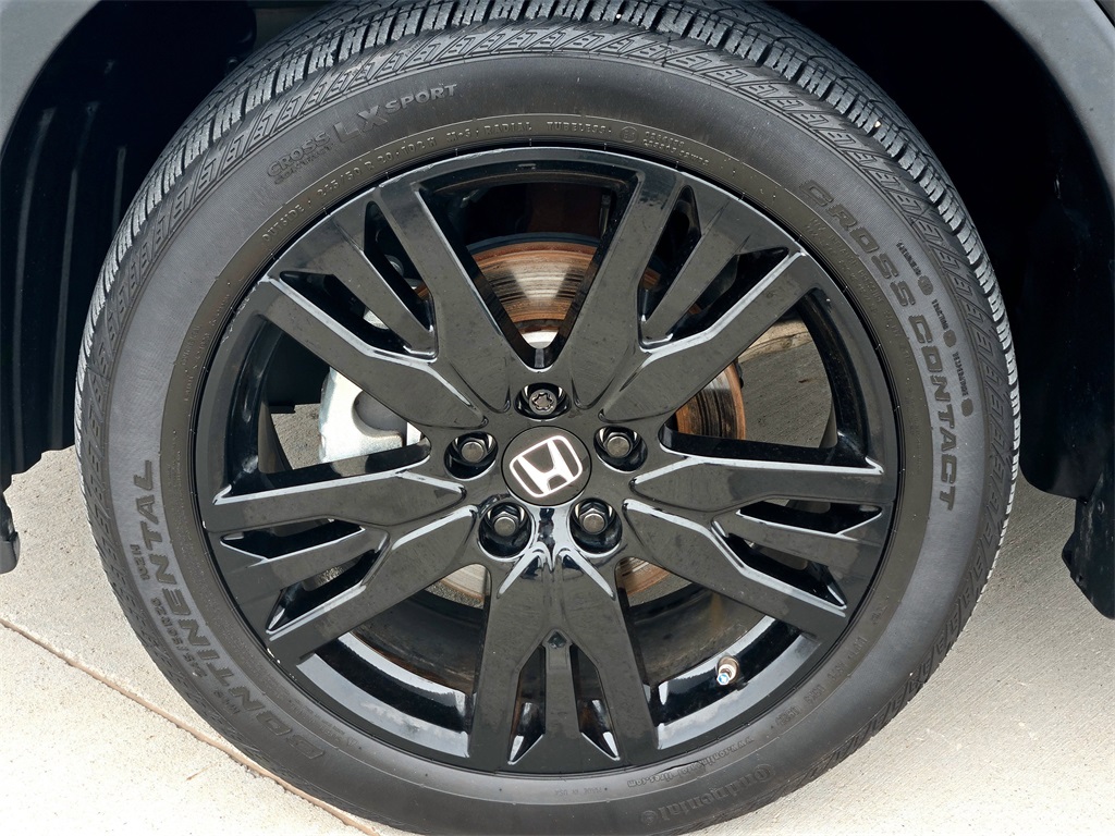 2022 Honda Pilot Black Edition photo 8