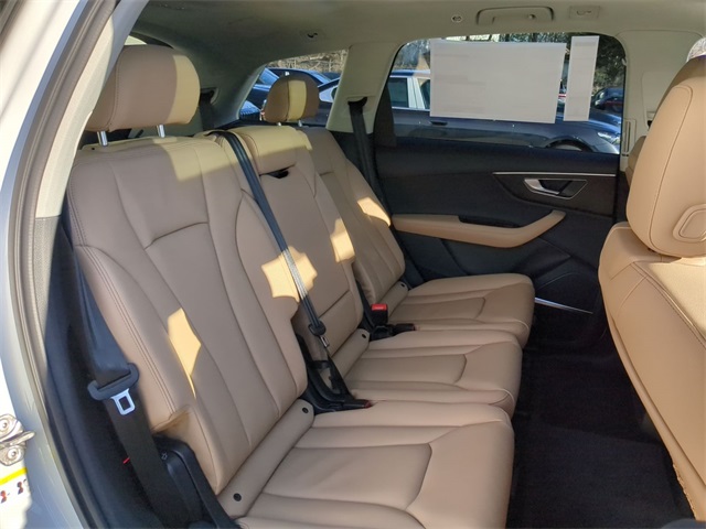 new 2026 Audi Q7 car, priced at $66,445