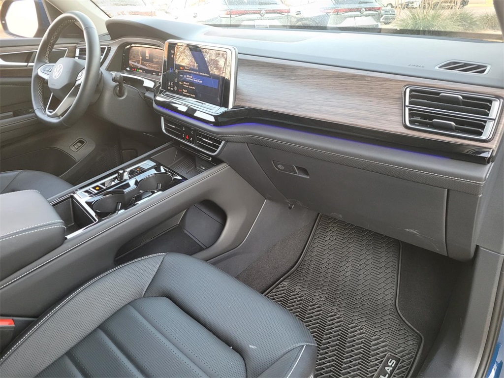 used 2025 Volkswagen Atlas car, priced at $42,500