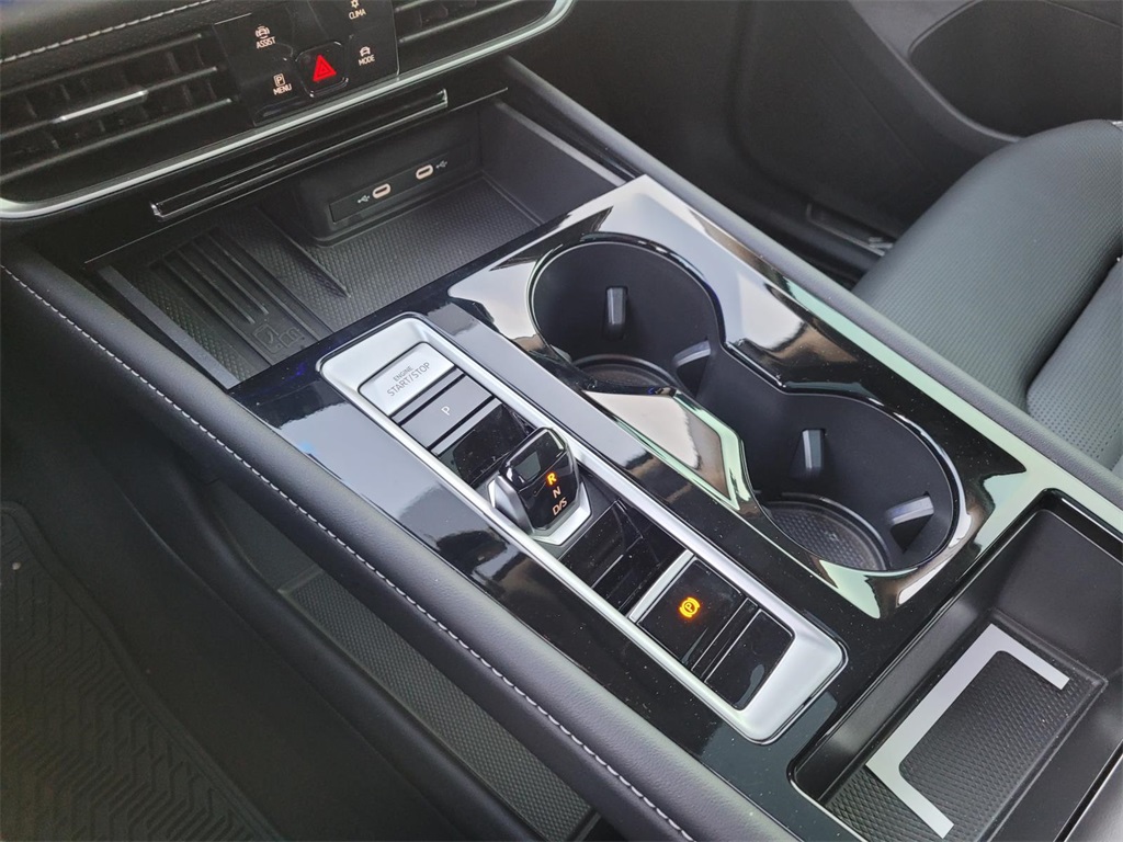 used 2025 Volkswagen Atlas car, priced at $42,500